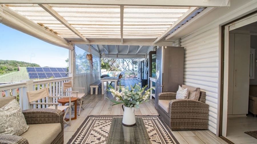3 Bedroom Property for Sale in Sunrise On Sea Eastern Cape